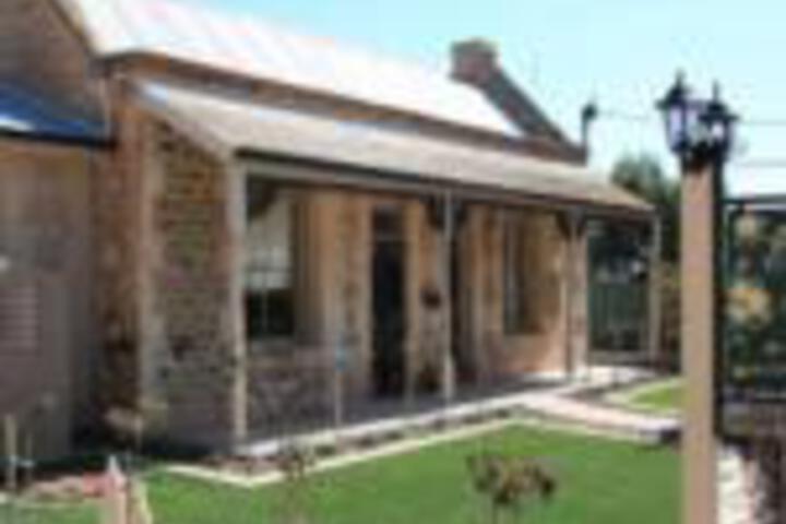 Moonta SA Accommodation Burleigh
