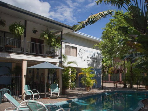 Barramundi Lodge - Accommodation Burleigh 2