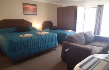 Augusta Courtyard Motel - Accommodation Burleigh 3