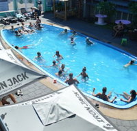 Youth Shack Backpackers - Hostel - Accommodation Burleigh