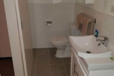 Colonial Inn Tamworth - Accommodation Burleigh 3