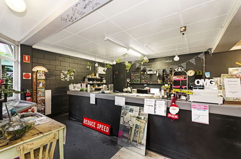Adventurers Resort - Hostel - Accommodation Burleigh 5