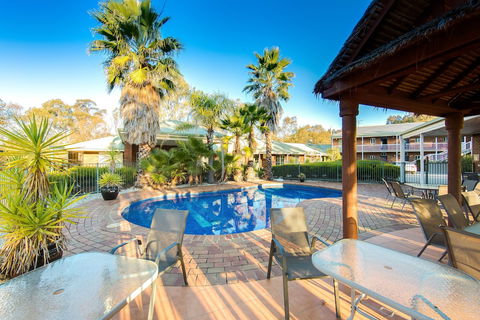Thurgoona Country Club Resort - Accommodation Burleigh 1