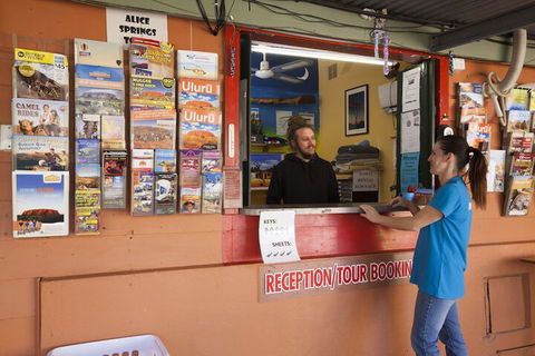 Alice Lodge Backpackers - Accommodation Burleigh 4