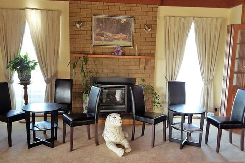 Hepburn Springs Motor Inn - Accommodation Burleigh 7