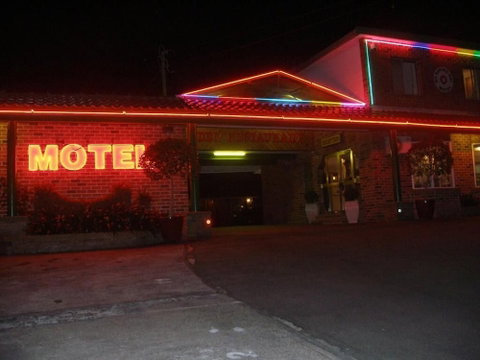 Mount Kuring-gai Motel - Accommodation Burleigh 0