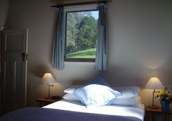 Allenvale - Accommodation Burleigh 4