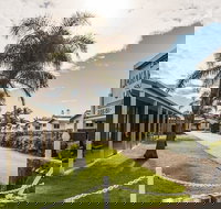 Lakes Jakaranda Holiday Units - Accommodation Burleigh