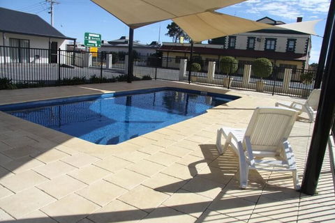 Red Earth Motel - Accommodation Burleigh 4