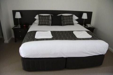 Red Earth Motel - Accommodation Burleigh 6