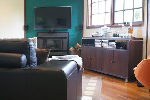 Yallambee - Accommodation Burleigh 5