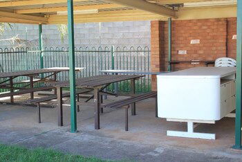 Peak Hill Golden Peak Budget Motel - Accommodation Burleigh 1
