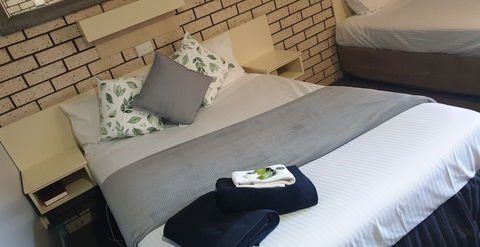 Alfa Motel - Accommodation Burleigh 4