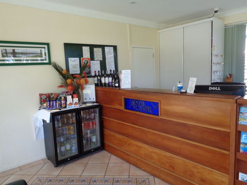 Moon River Motor Inn - Accommodation Burleigh 5