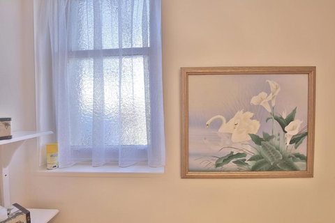 Stamps Of Stanley - Accommodation Burleigh 6