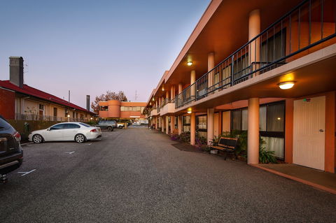 Albury Winsor Park Motor Inn - Accommodation Burleigh 1