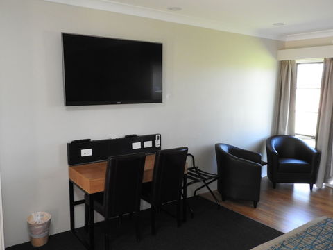 Australian Homestead - Accommodation Burleigh 5