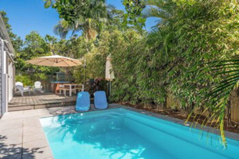 Aaloka Bay - Accommodation Burleigh 0