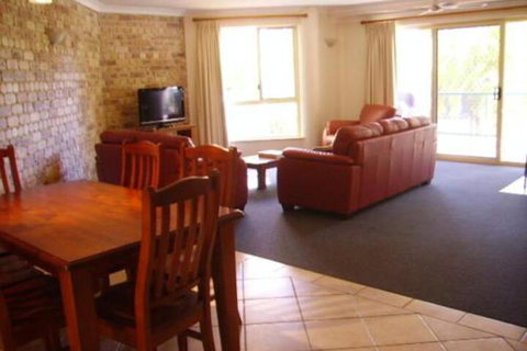 Beach Haven 4 - Accommodation Burleigh 4