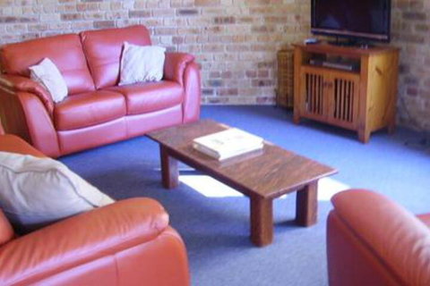 Beach Haven 4 - Accommodation Burleigh 2