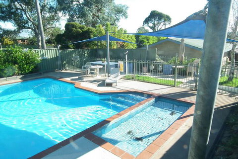 Bega Southtown Motor Inn - Accommodation Burleigh 6