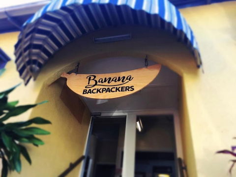 Banana Bender Backpackers - Accommodation Burleigh 1