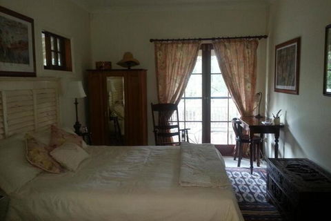 Grove Manor - Accommodation Burleigh 6