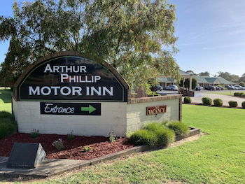 Arthur Phillip Motor Inn - Accommodation Burleigh 0