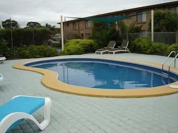  Accommodation Burleigh
