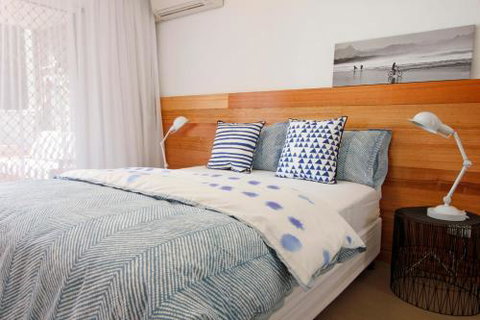 3 / 34 Kendall Street Three By The Sea - Accommodation Burleigh 1