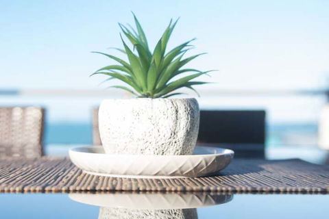Hydeaway Bay Beach House - Accommodation Burleigh 3