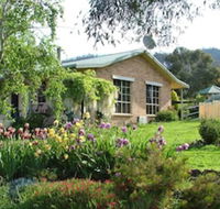 Halls on Falls Homestead - Accommodation Burleigh