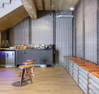 The Urban Newtown - Accommodation Burleigh