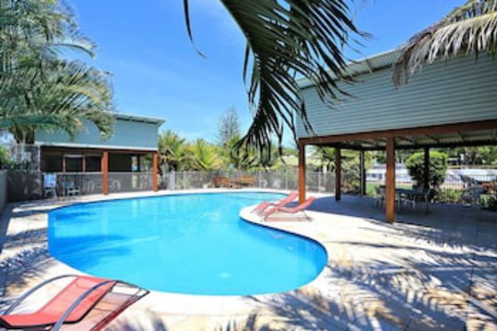 Doolbi QLD Accommodation Burleigh
