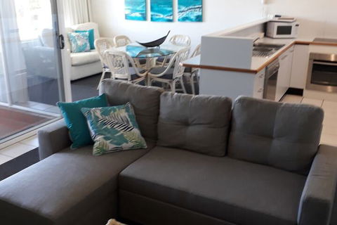 Pandanus Coolum Beach - Accommodation Burleigh 5