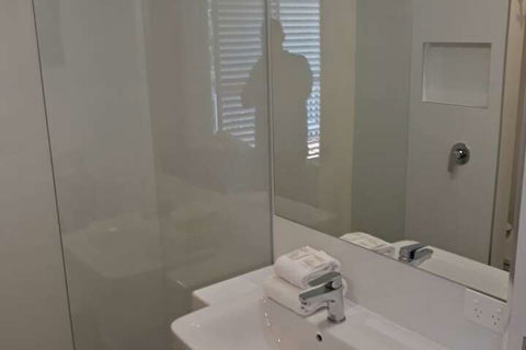 Pandanus Coolum Beach - Accommodation Burleigh 6