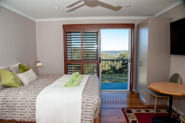 Conjola NSW Accommodation Burleigh
