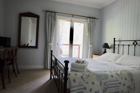 Hilltop On Tamborine - Accommodation Burleigh 2