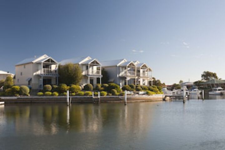 Paynesville VIC Accommodation Burleigh
