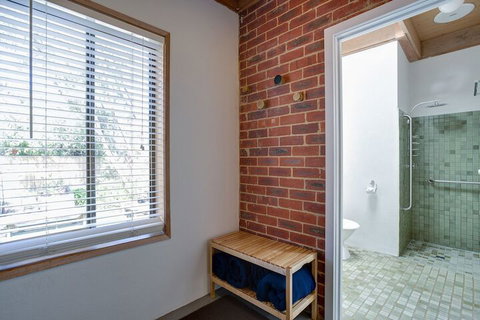 Sorrento Beach House - Accommodation Burleigh 5