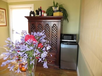 Gooromon Park Cottages - Accommodation Burleigh 3