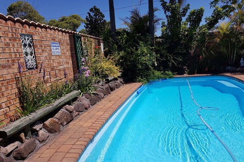 Central Motel Nelson Bay - Accommodation Burleigh 4