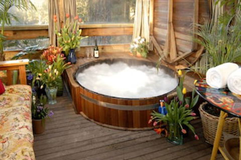 Arcadia Cottages - Accommodation Burleigh 0