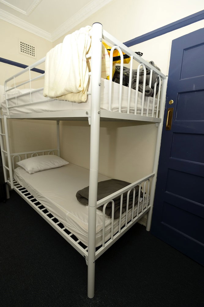 Potts Point NSW Accommodation Burleigh