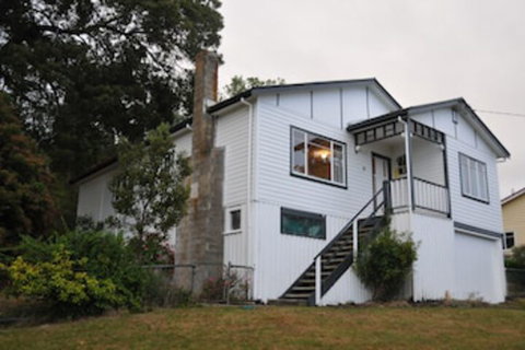 Maydena Chalet - Accommodation Burleigh 0