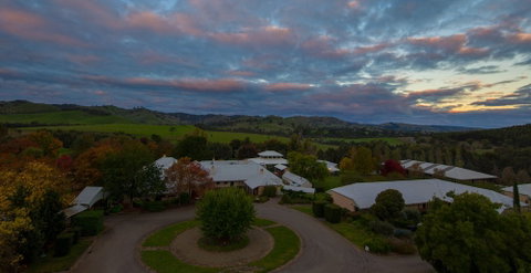 Flowerdale Estate - Accommodation Burleigh 5