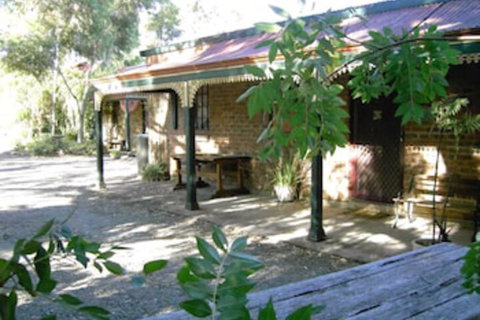 Eagle Foundry Bed & Breakfast - Accommodation Burleigh 1