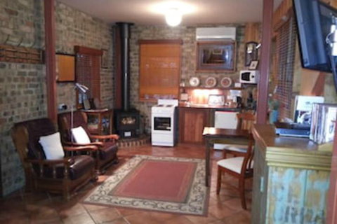 Eagle Foundry Bed & Breakfast - Accommodation Burleigh 4