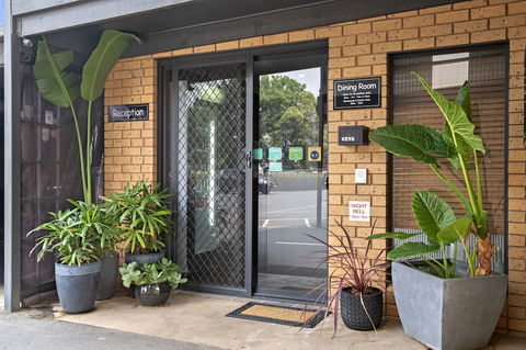 Avondel Motor Inn, Benalla - Accommodation Burleigh 2