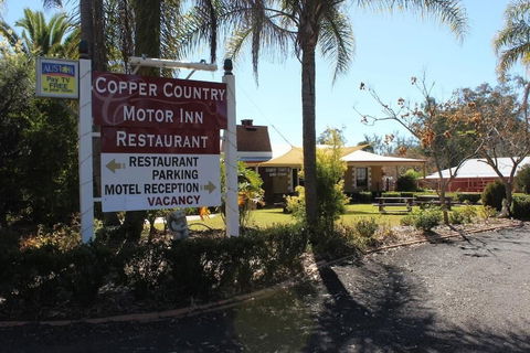 Copper Country Motor Inn & Restaurant - Accommodation Burleigh 0